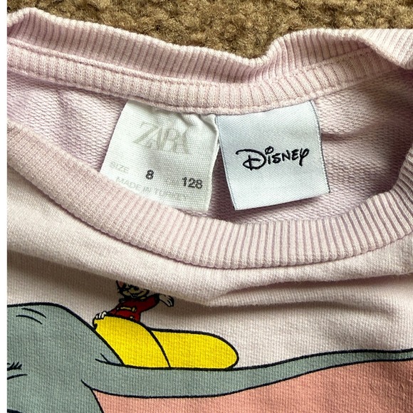 Zara Sweatshirt Kids Size 8 Pink Dumbo The Flying Elephant  Pullover Disney - Picture 4 of 5